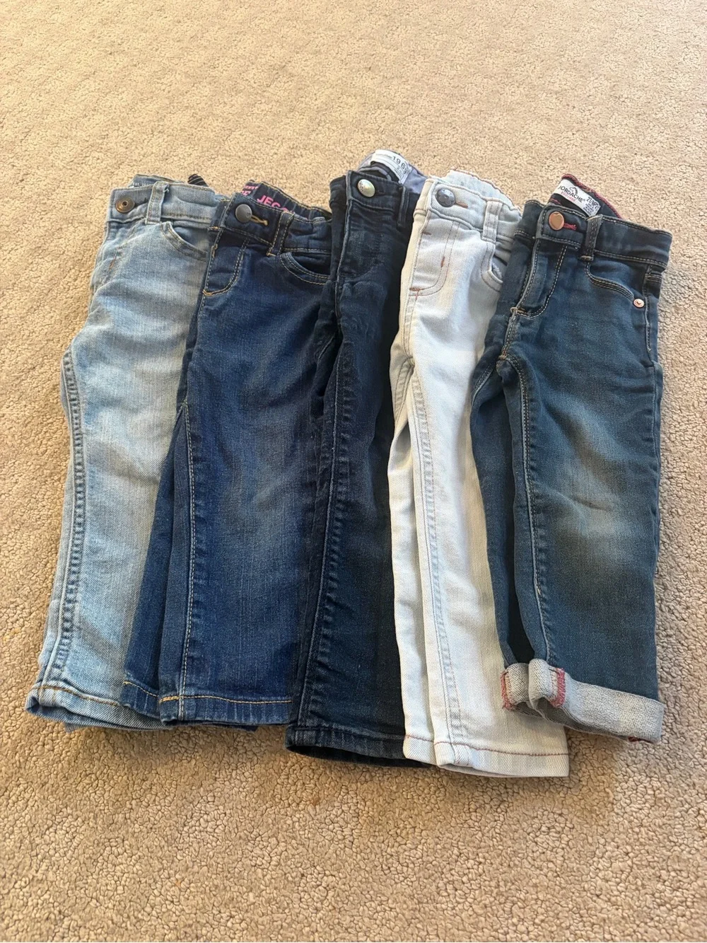 Girls 2T Fall/Winter Bundle 40+ Pc Cat & Jack, Carter’s H&M & Gap